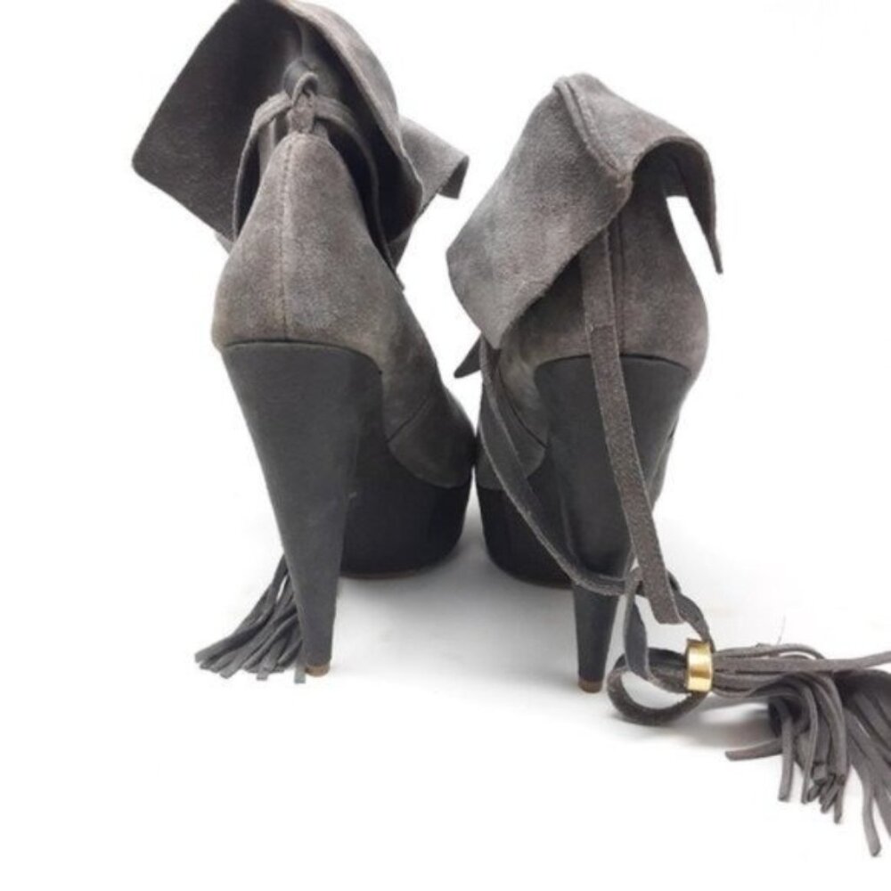 Colin Stuart Gray Tassle Platform Boot 9 - image 5